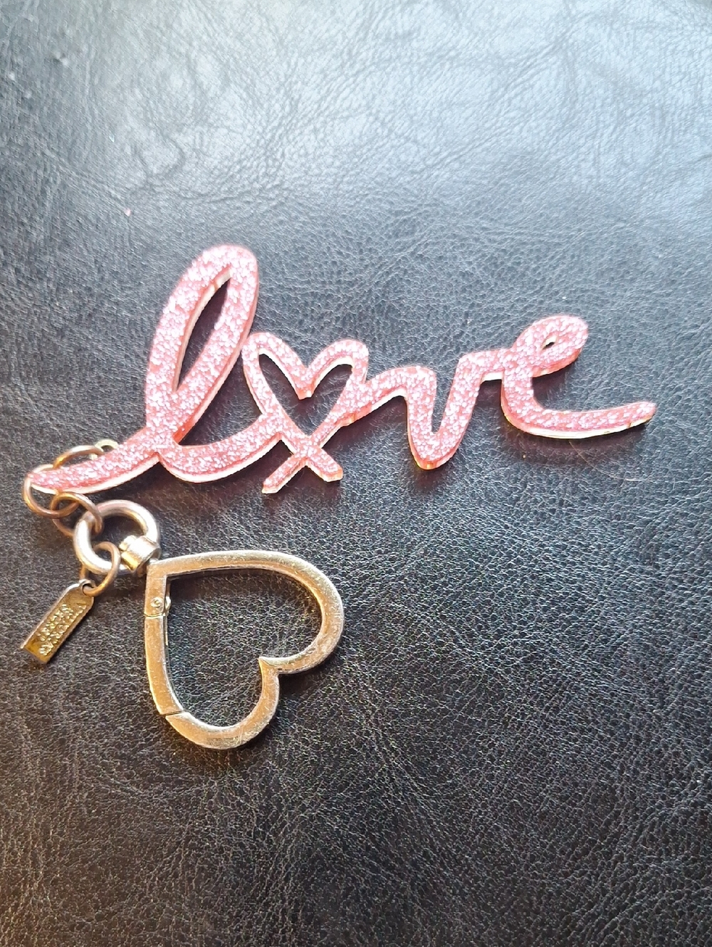 Victoria's Secret LOVE Keychain Vintage Heart PINK Mall Goth Bag Hang charm